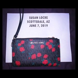 Michael Kors Rose Wristlet